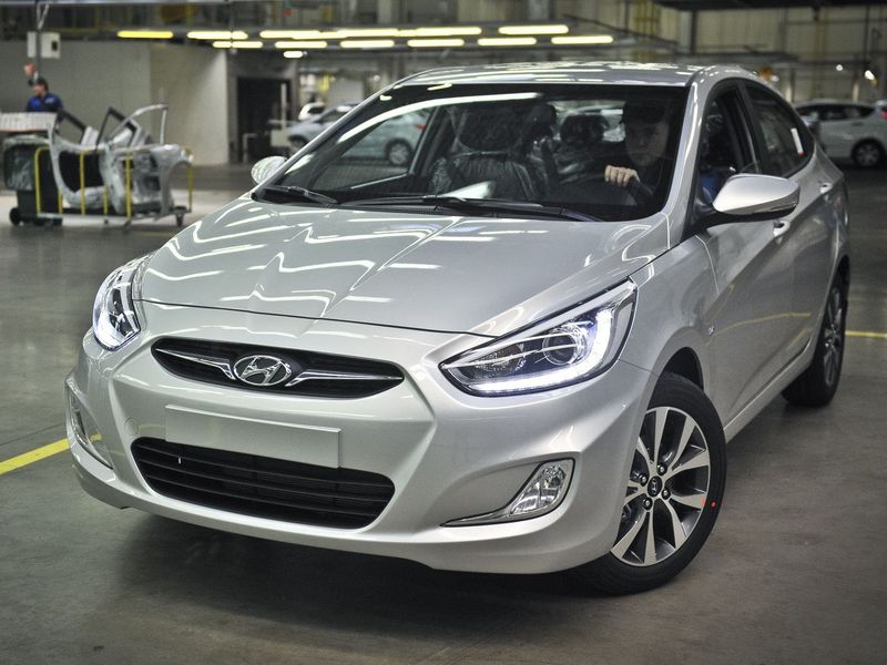 Hyundai Solaris 2013