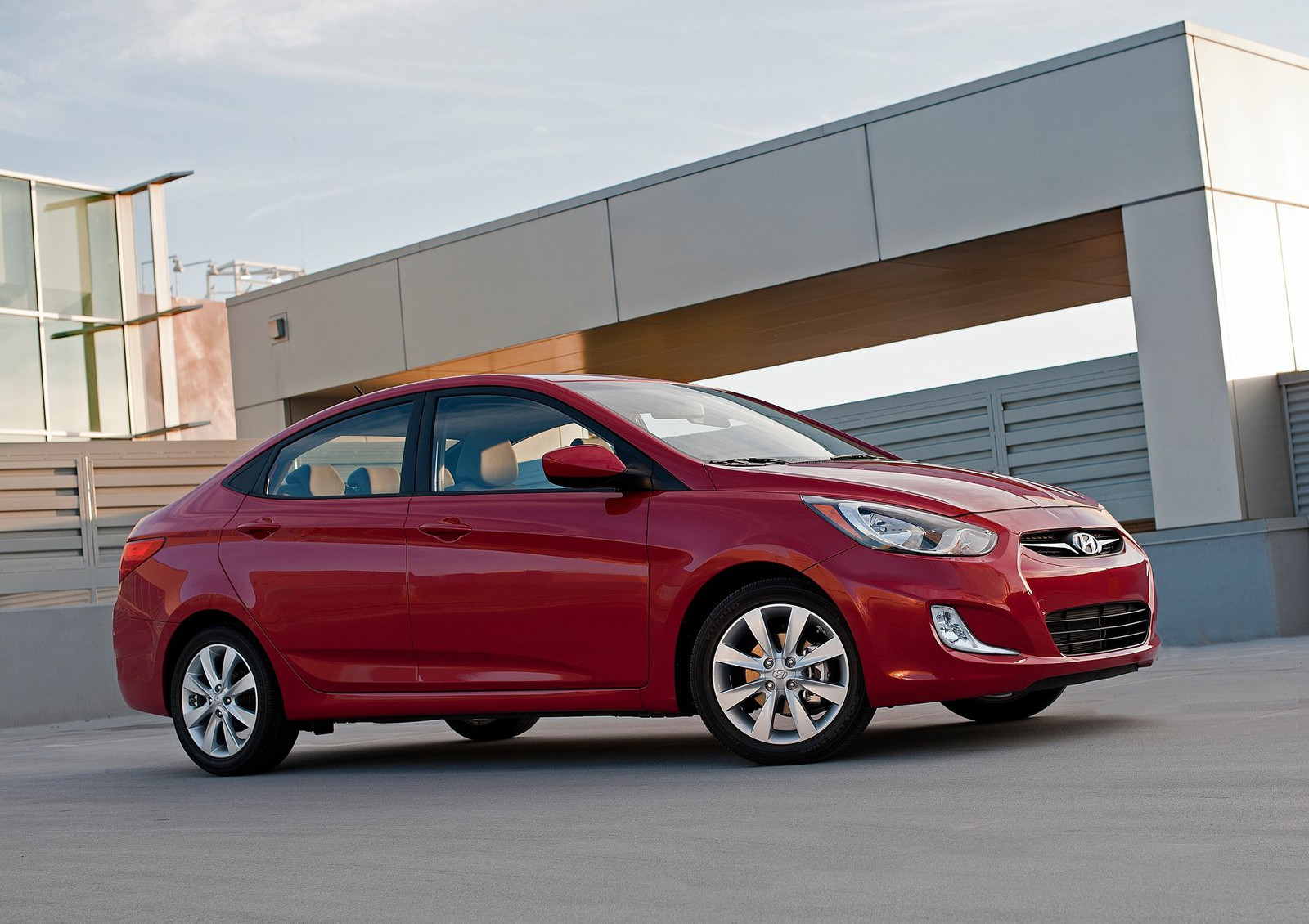 Hyundai Solaris 2013