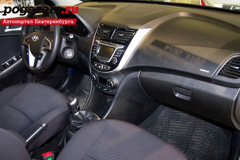 Hyundai Solaris Comfort 2015 Hyundai Solaris Comfort 2015