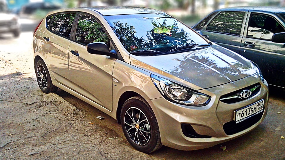 Hyundai Solaris Hatchback 2014