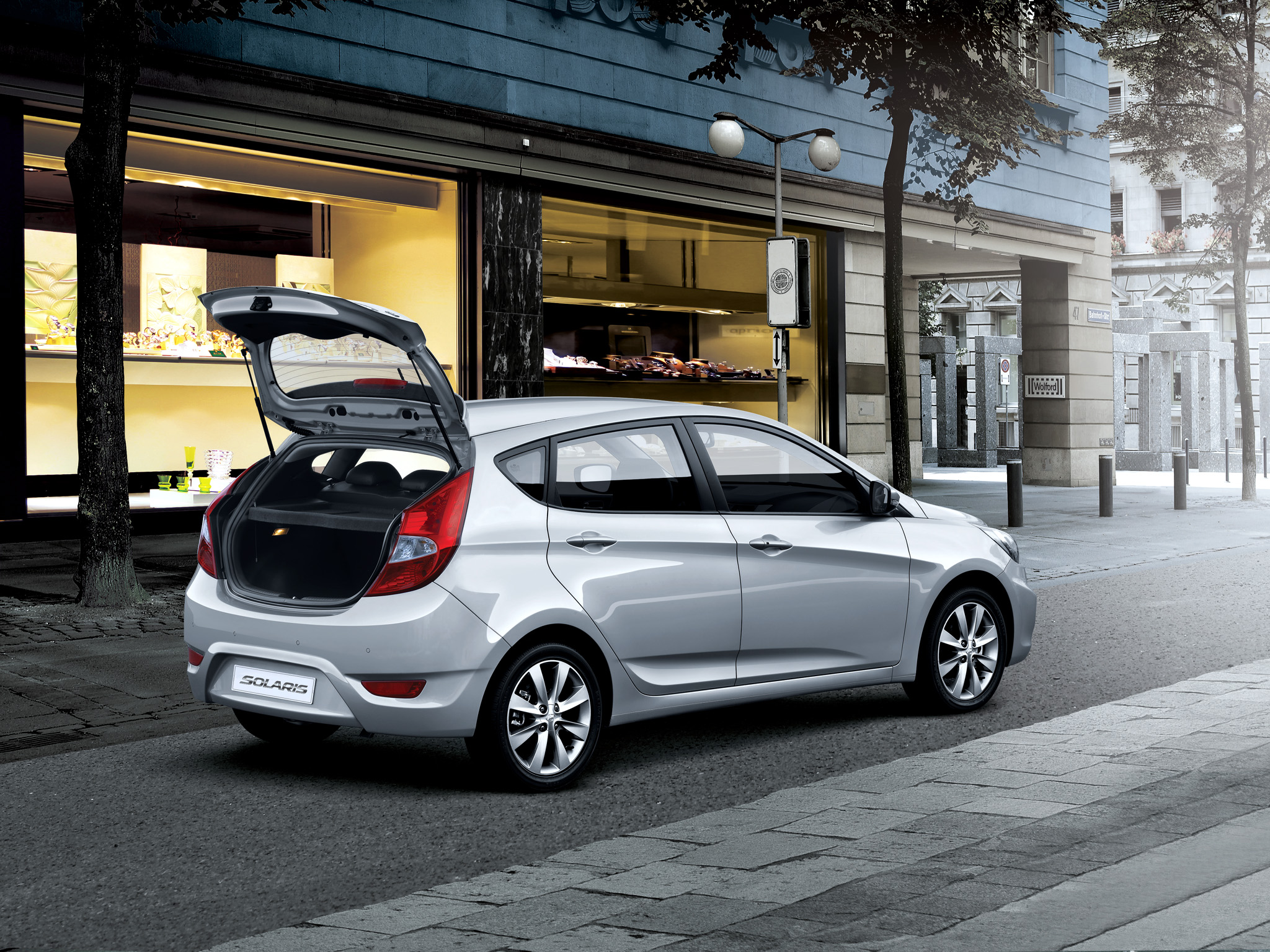 Hyundai Solaris Hatchback