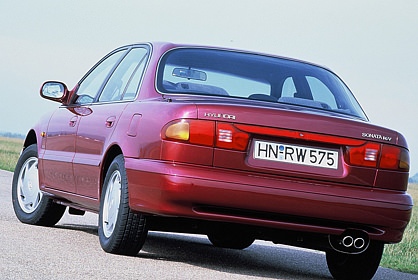 Hyundai Sonata 16v