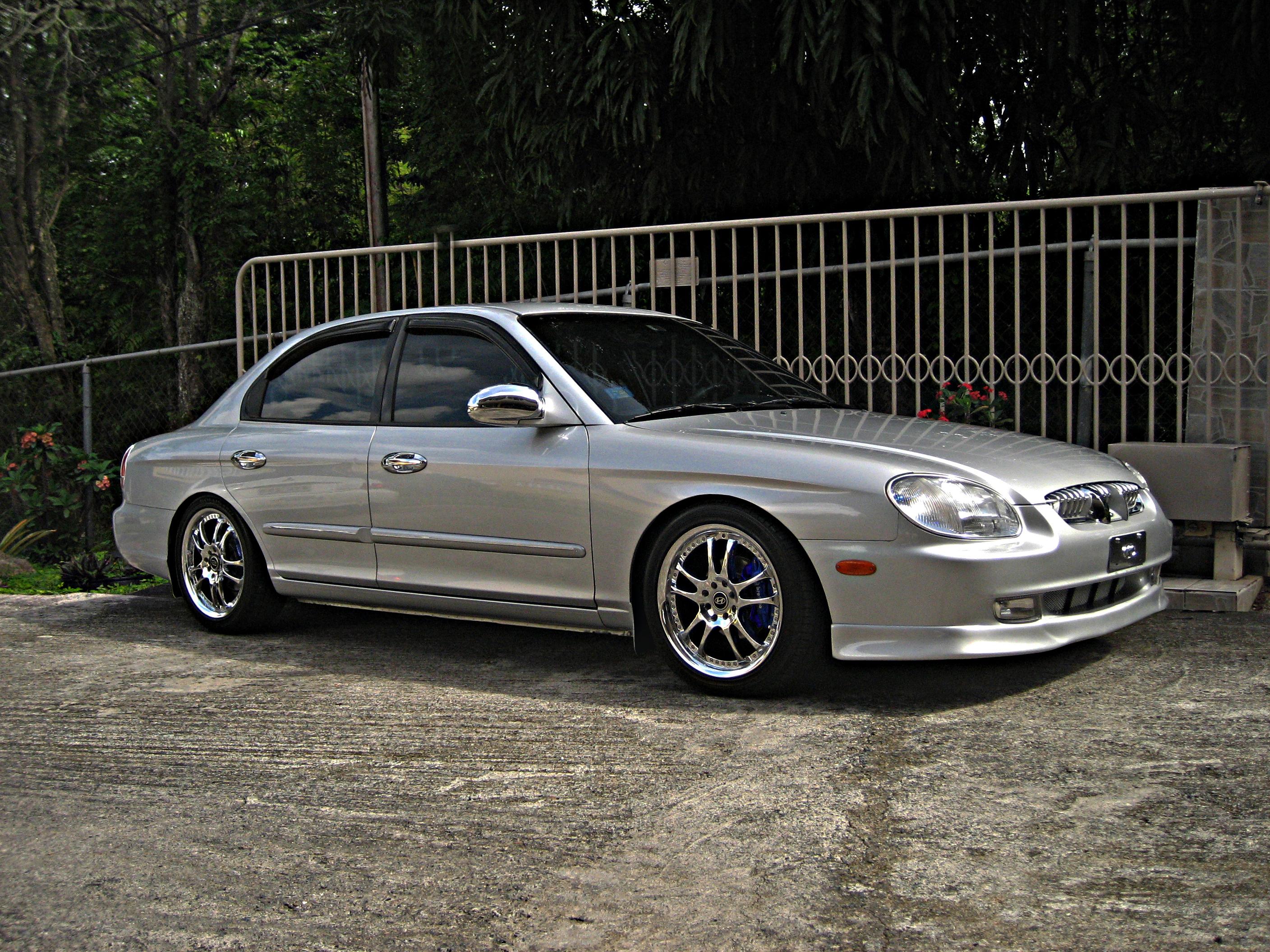 Hyundai Sonata 1999