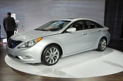 Hyundai Sonata 2.0 At