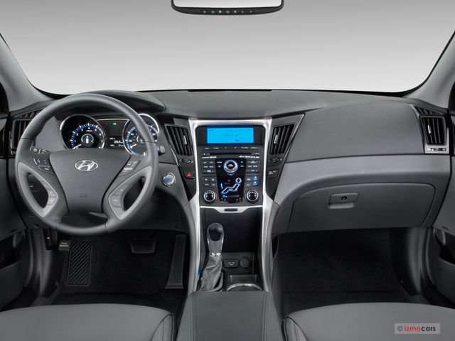 Hyundai Sonata 2011