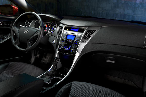 Hyundai Sonata 2011