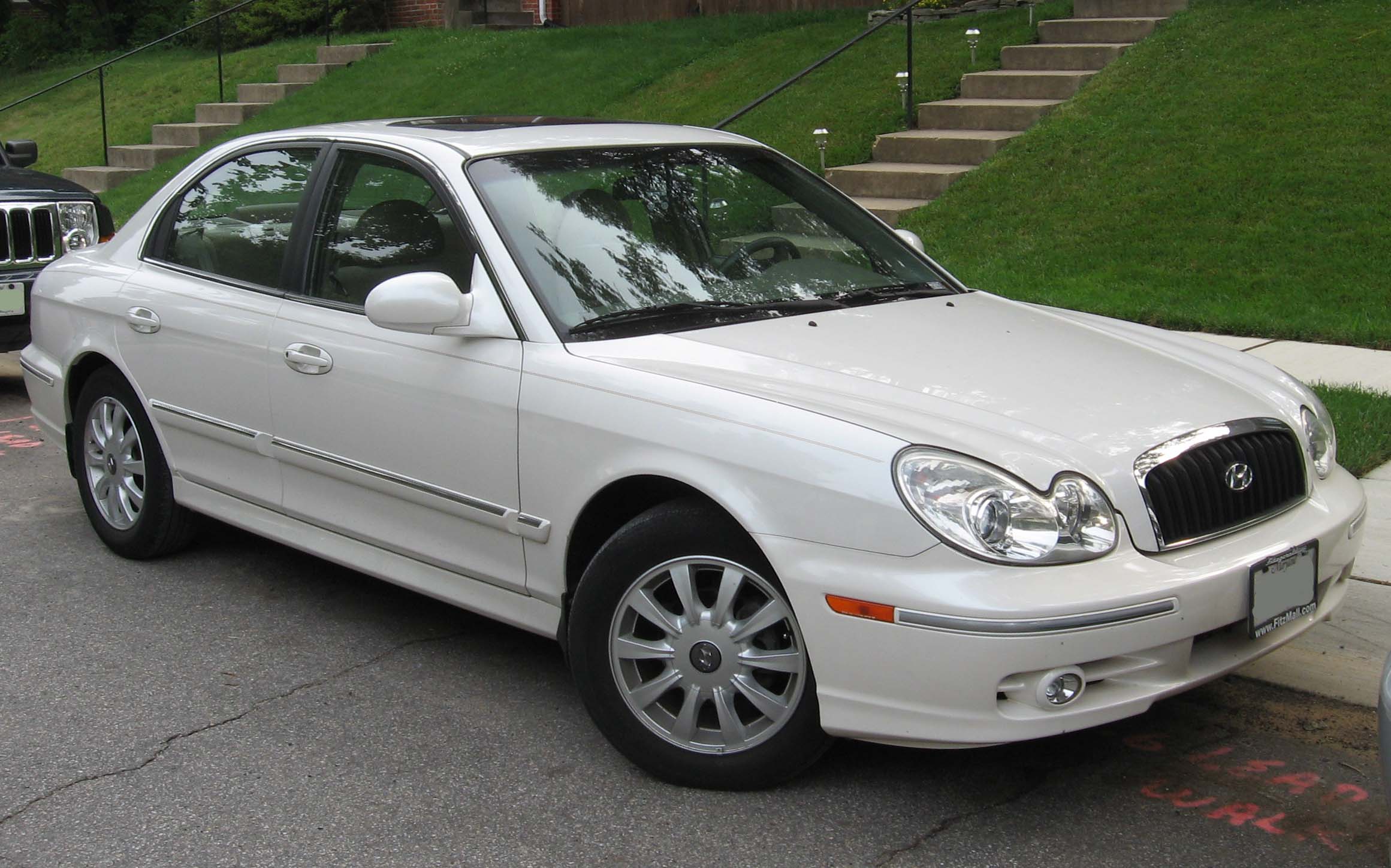 Hyundai Sonata 5