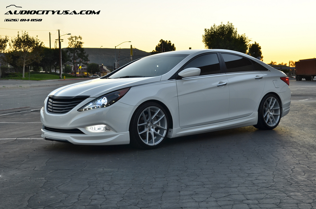 Hyundai Sonata Custom