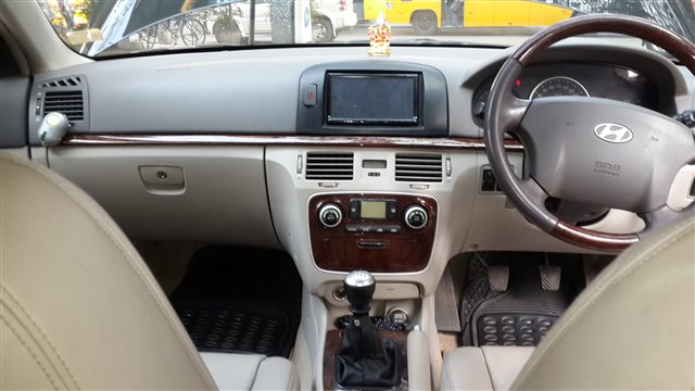 Hyundai Sonata Embera