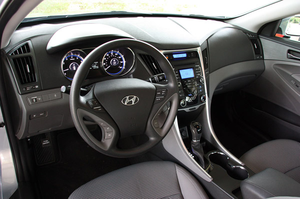 Hyundai Sonata Gls 2012