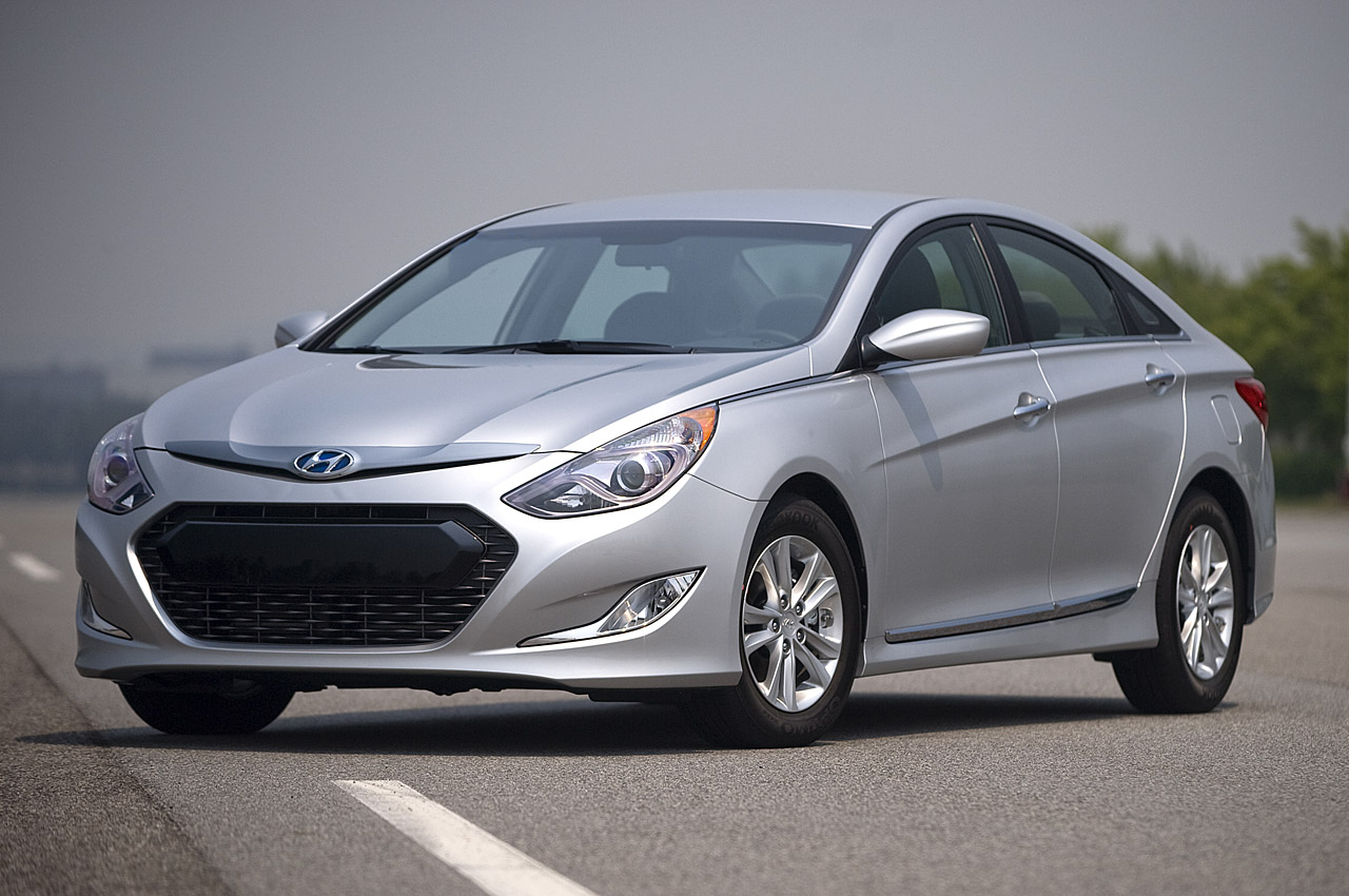 Hyundai Sonata Hybrid 2011