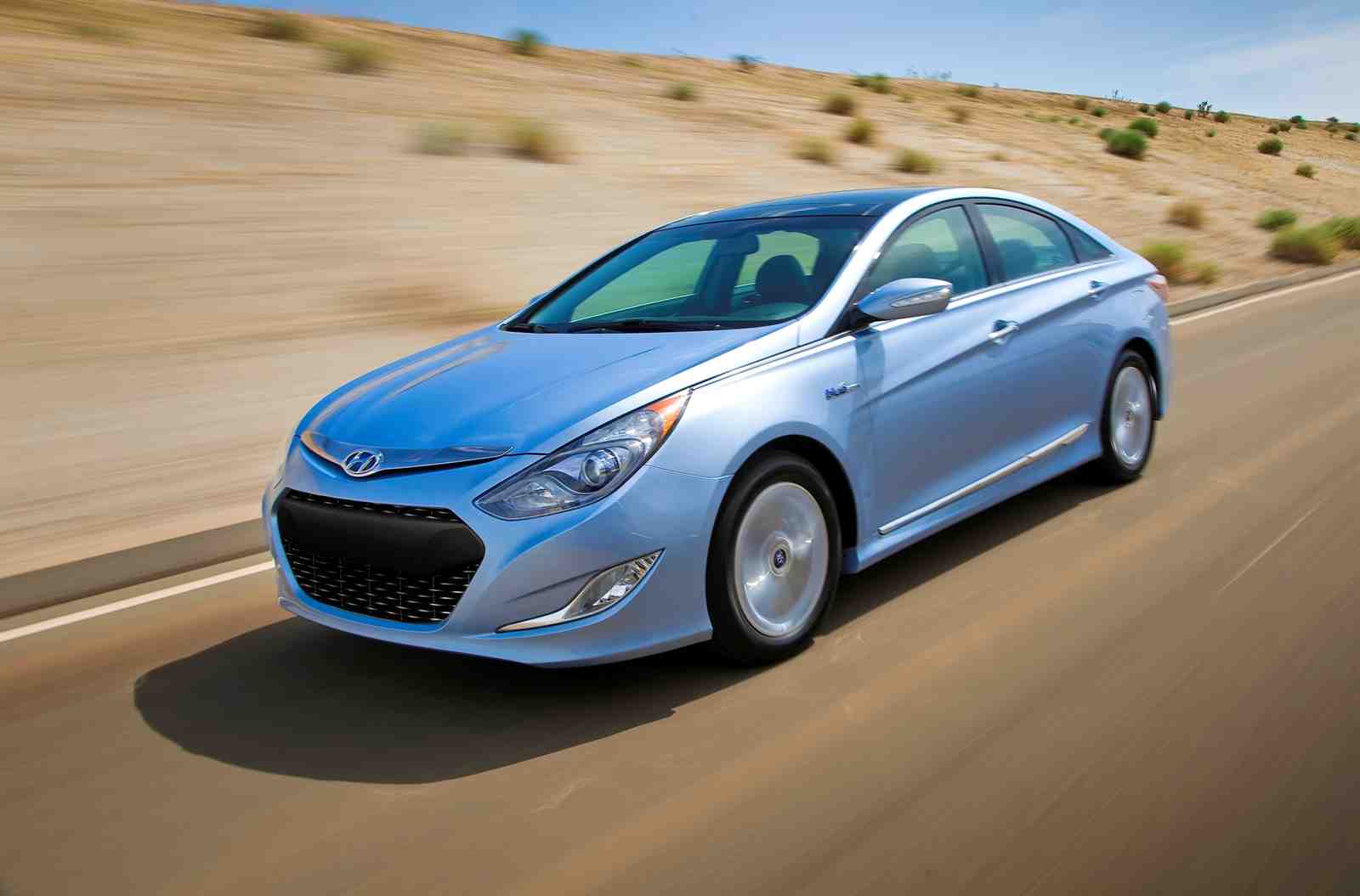 Hyundai Sonata Hybrid 2012