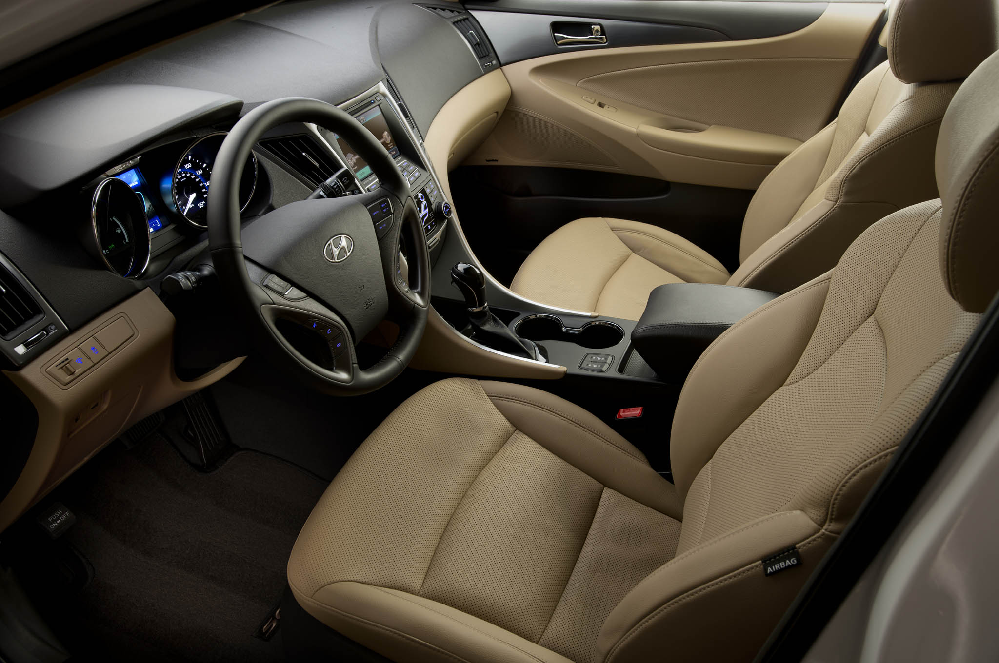 Hyundai Sonata Hybrid 2014