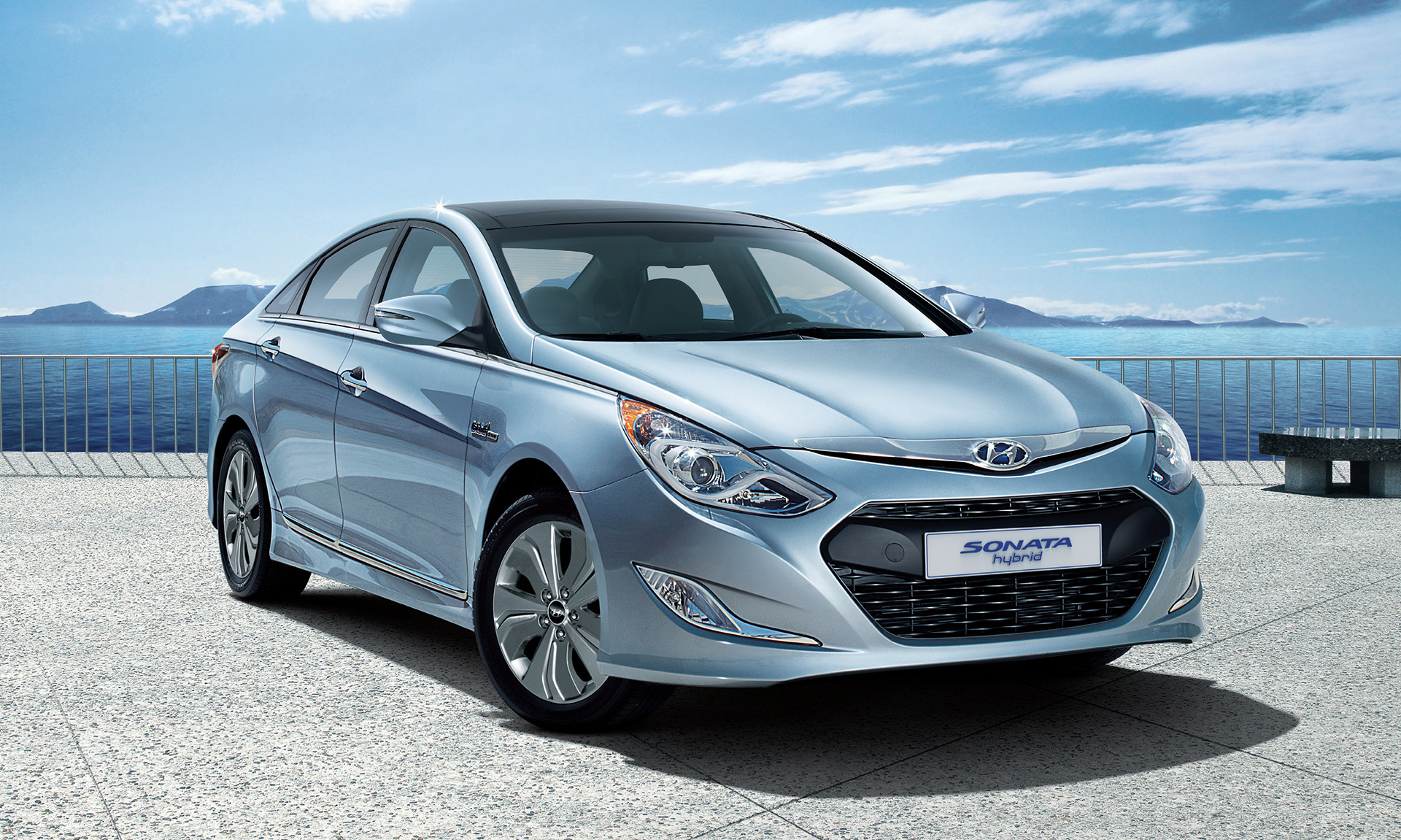 Hyundai Sonata Hybrid 2014