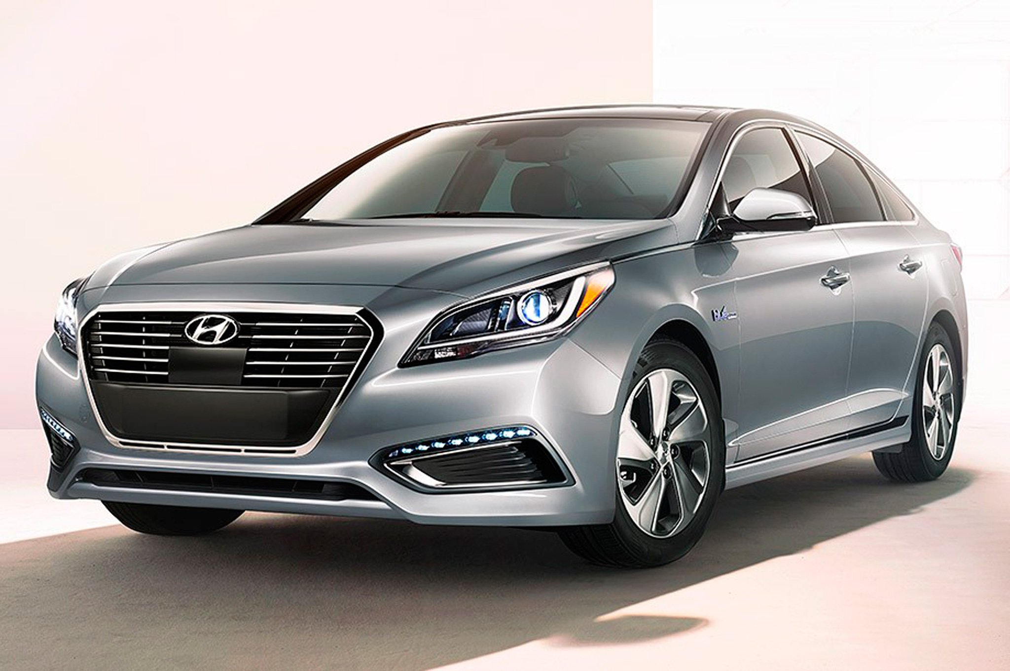 Hyundai Sonata Hybrid 2016