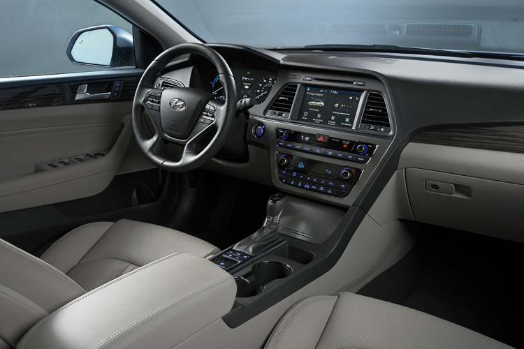 Hyundai Sonata Hybrid 2016