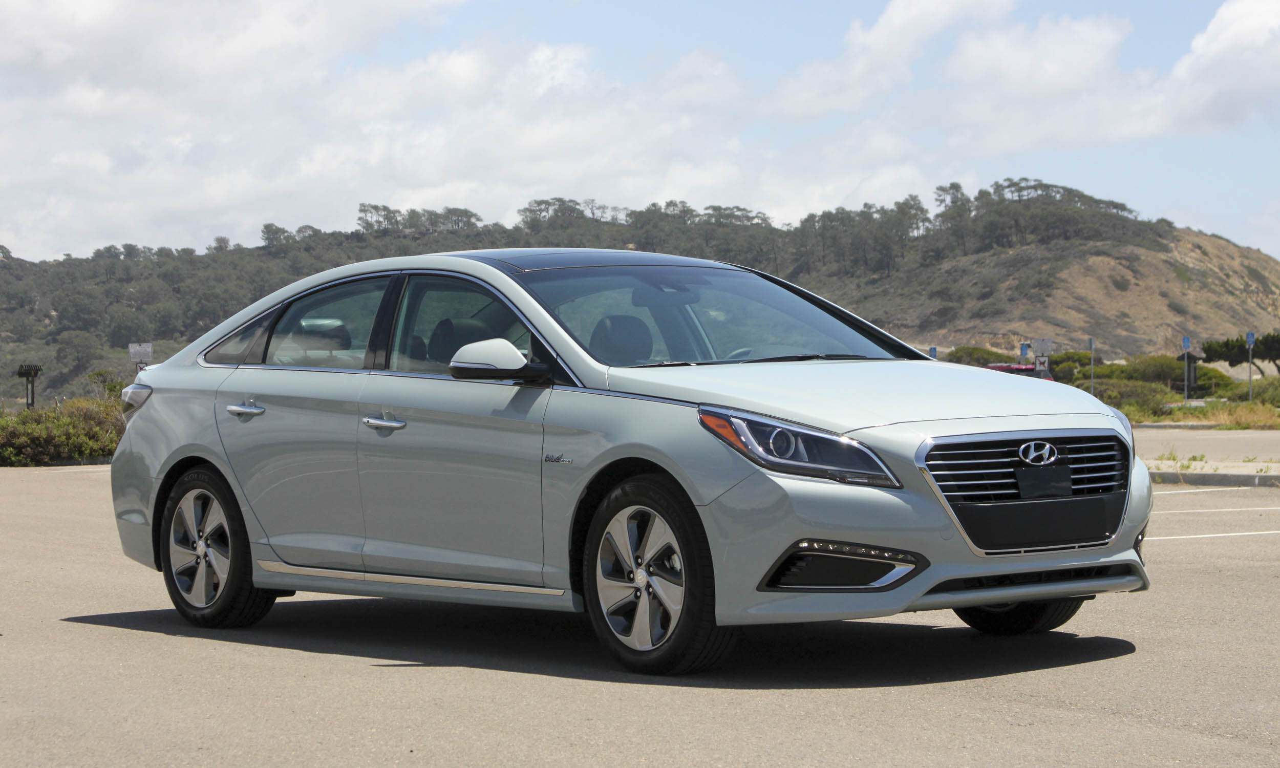 Hyundai Sonata Hybrid