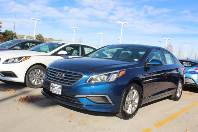 Hyundai Sonata Lakeside Blue
