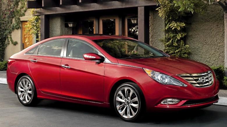 Hyundai Sonata Red