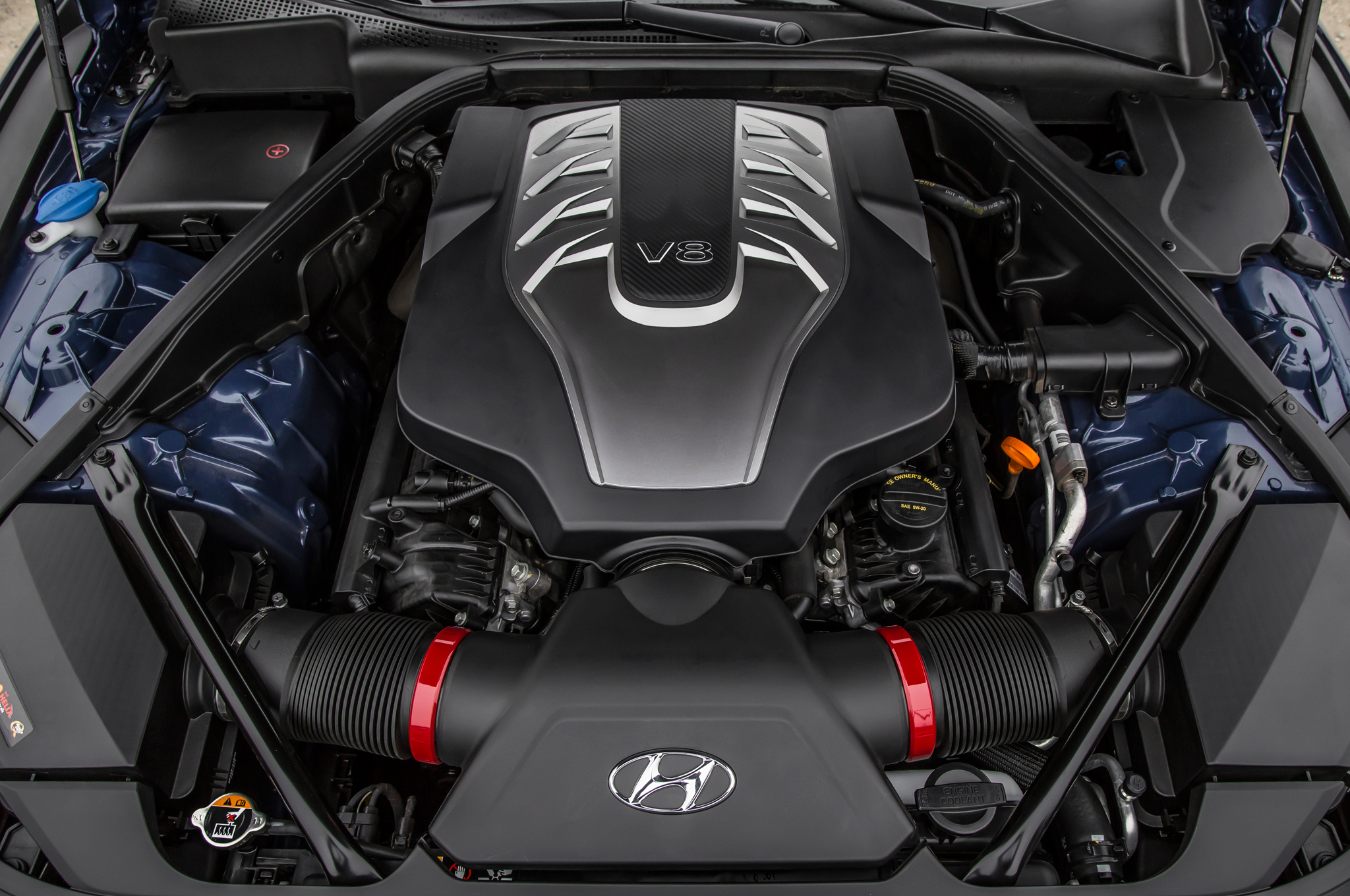 Hyundai Sonata V8