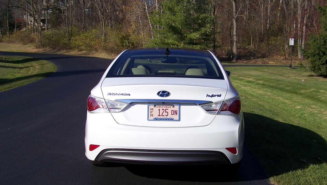 Hyundai Sonata V8