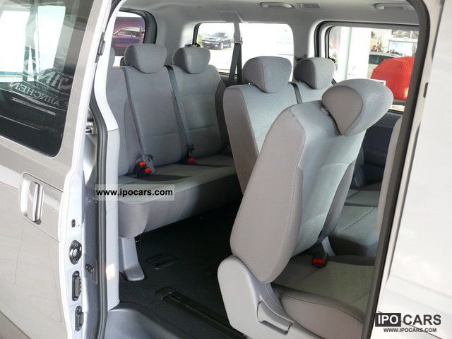 Hyundai Starex 10 Seater