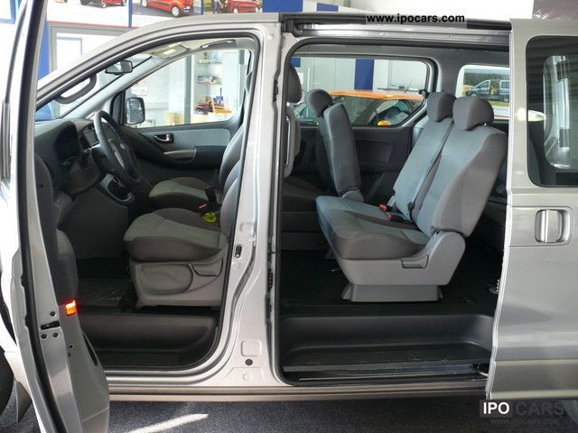 Hyundai Starex 11 Seater