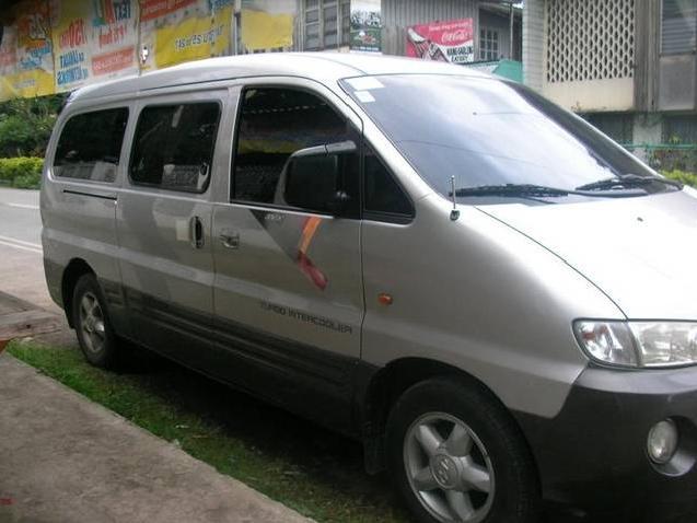Hyundai Starex 12 Seater