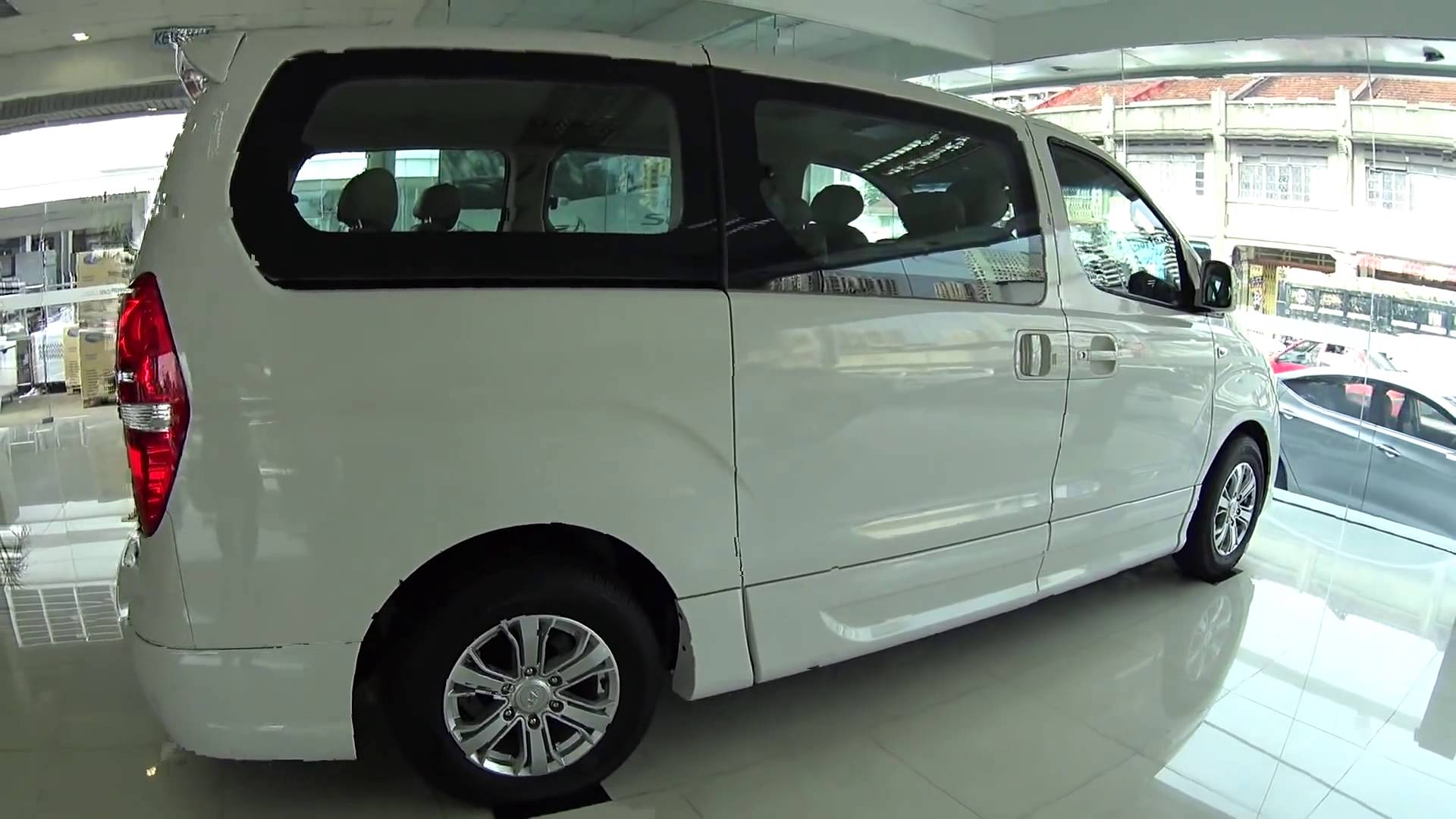 Hyundai Starex 2017