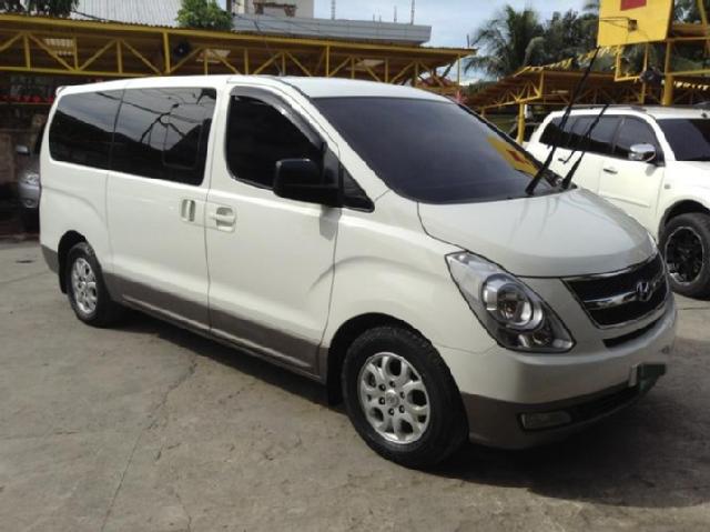 Hyundai Starex Gold
