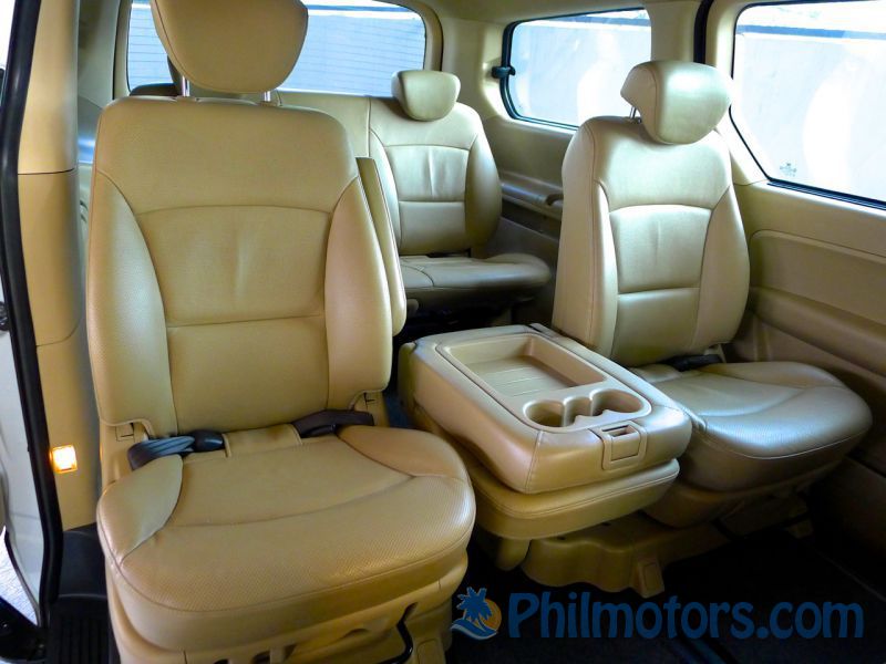 Hyundai Starex Gold