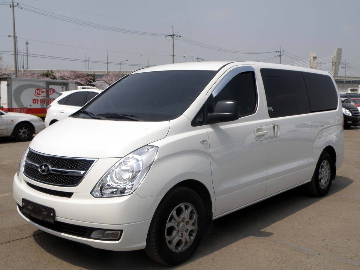 Hyundai Starex Grand