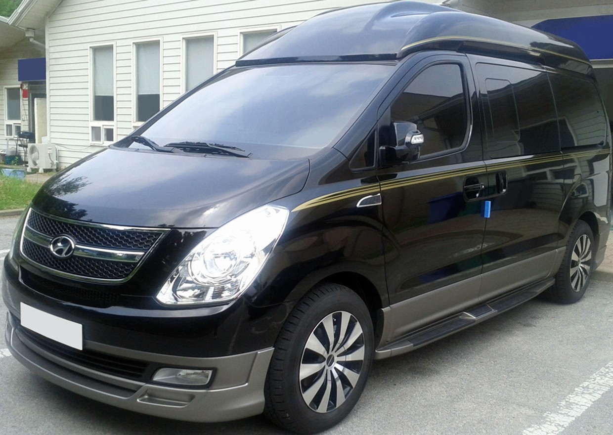 Hyundai Starex Grand