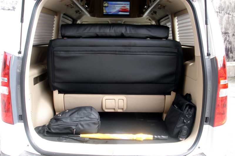 Hyundai Starex Van 2012