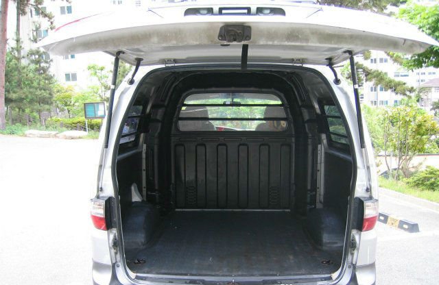 Hyundai Starex Van Hyundai Starex Van