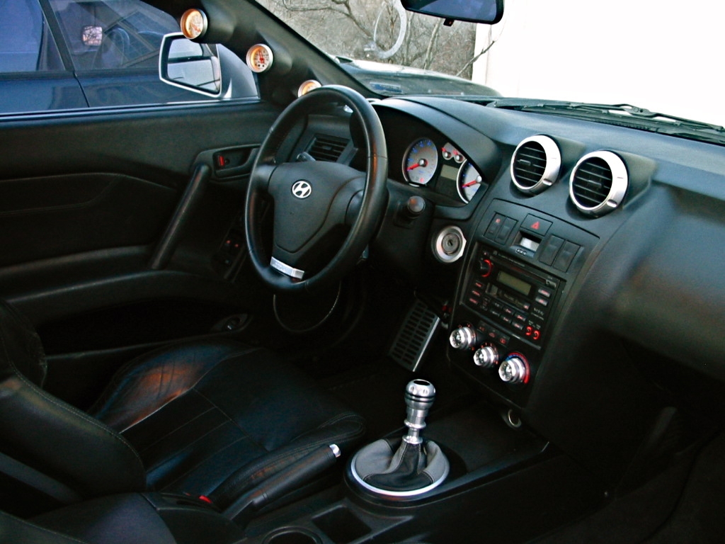 Hyundai Tiburon 2003