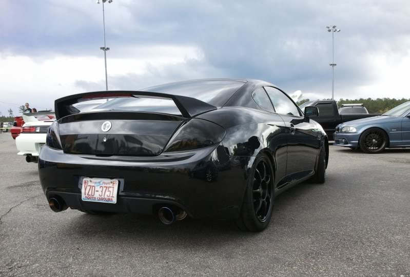 Hyundai Tiburon Blacked Out