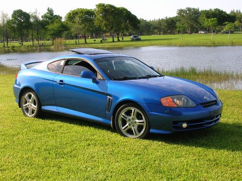 Hyundai Tiburon Blue