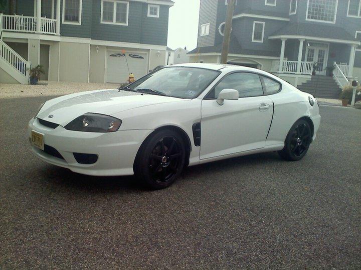Hyundai Tiburon Hatchback