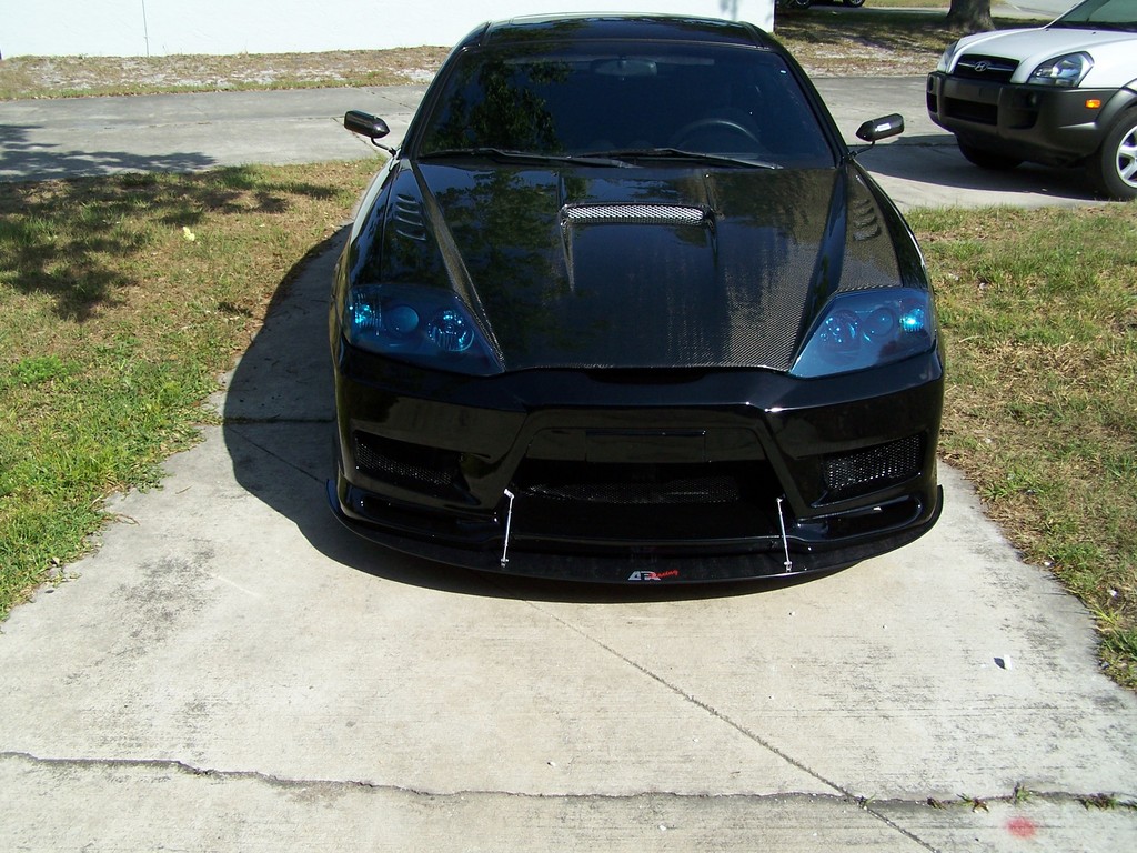 Hyundai Tiburon Matte Black