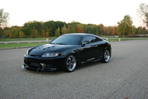 Hyundai Tiburon Modified