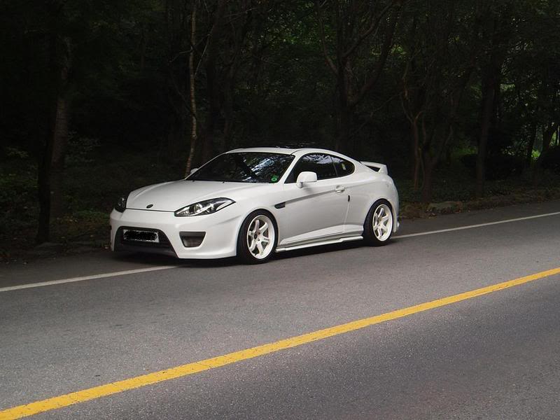 Hyundai Tiburon V6_ Hyundai Tiburon V6_