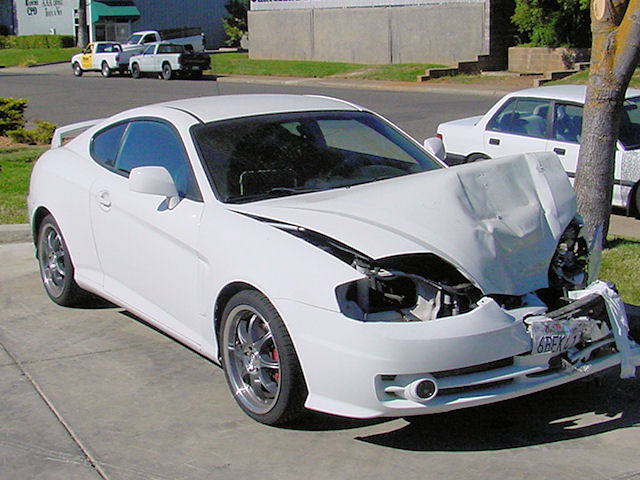 Hyundai Tiburon V6_