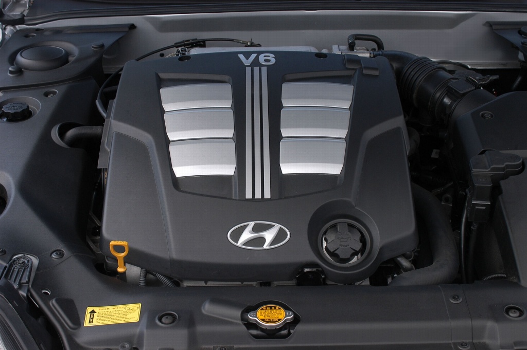 Hyundai Tiburon V8