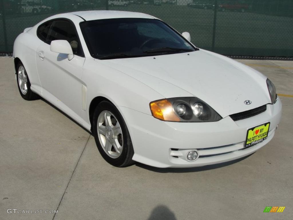 Hyundai Tiburon White