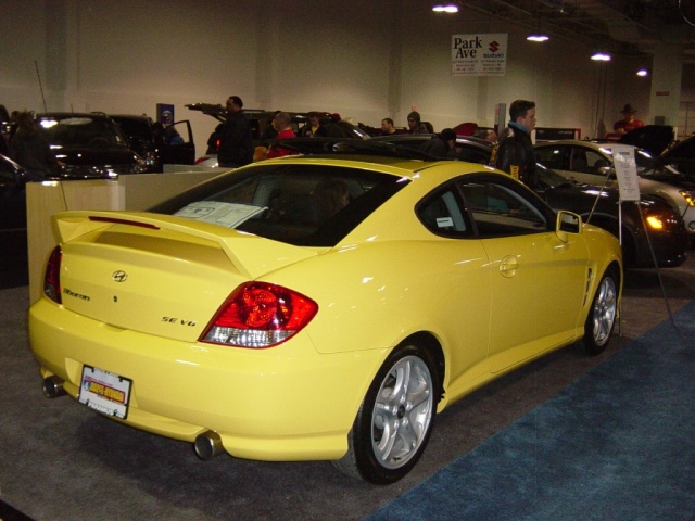 Hyundai Tiburon Yellow Hyundai Tiburon Yellow