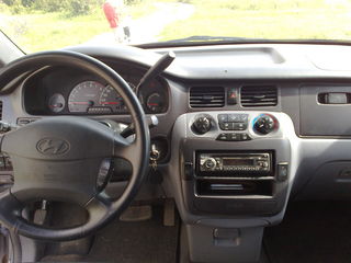 Hyundai Trajet 2.7