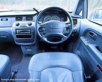 Hyundai Trajet V6