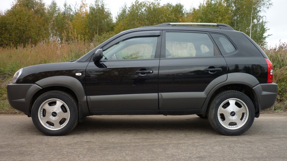 Hyundai Tucson 2.7