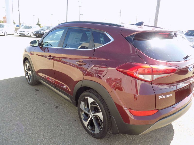 Hyundai Tucson Ultimate Red
